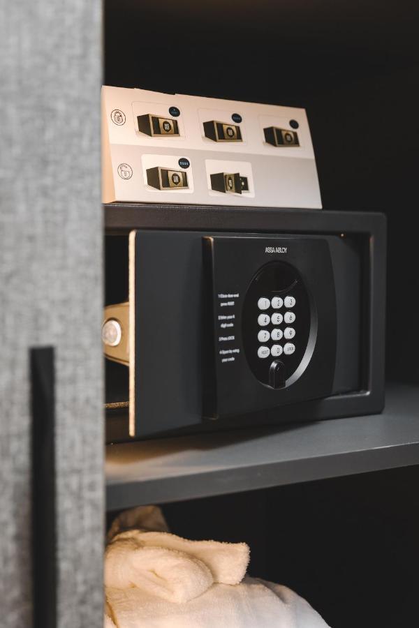 Signum Hotel Подгорица Экстерьер фото