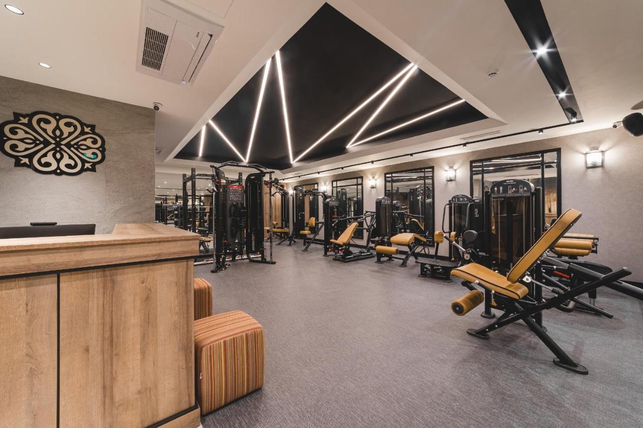 Signum Hotel Подгорица Экстерьер фото