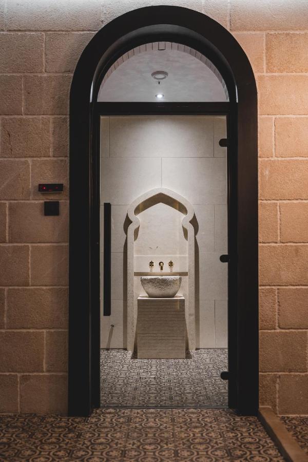 Signum Hotel Подгорица Экстерьер фото